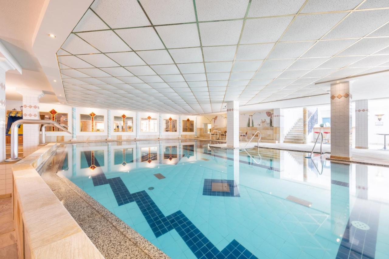 Wellnesshotel Schoenruh - Adults Only Seefeld in Tirol Luaran gambar